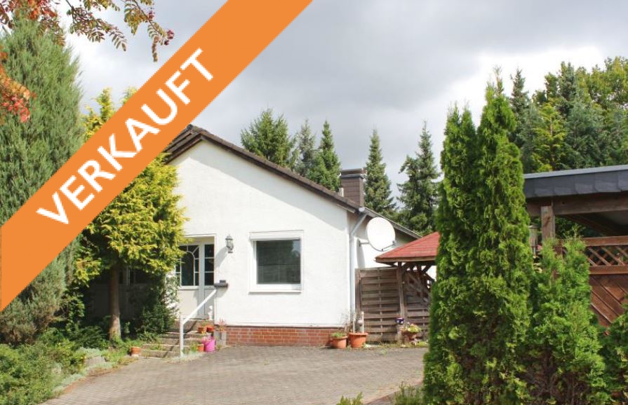 Sanierungsbedürftiges Einfamilienhaus mit großem Garten in Obernkirchen